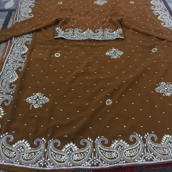 Indian party wear sarie - Picture 8 of 8